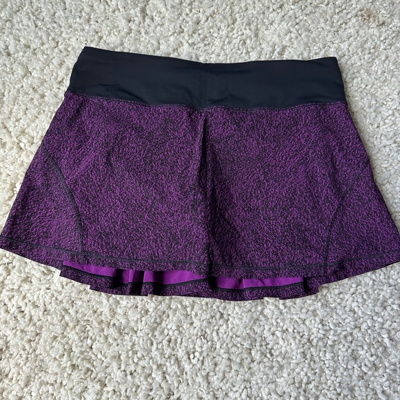 Lululemon Circuit Breaker Skirt Circuit Aurora Black - Picture 3 of 5